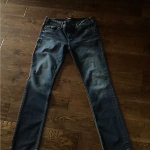 Woman’s Silver jeans